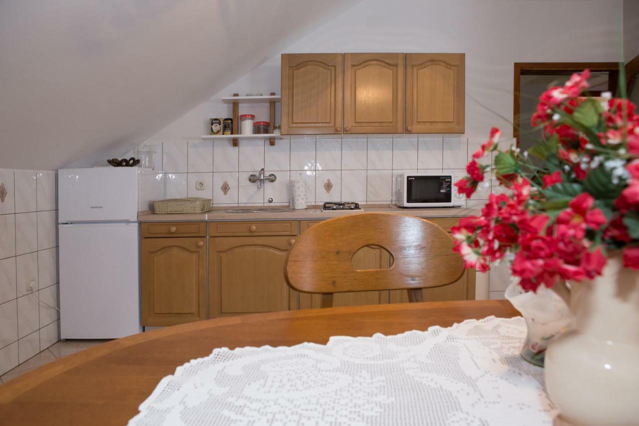 오토칵 Apartman Dubravcic 아파트 외부 사진