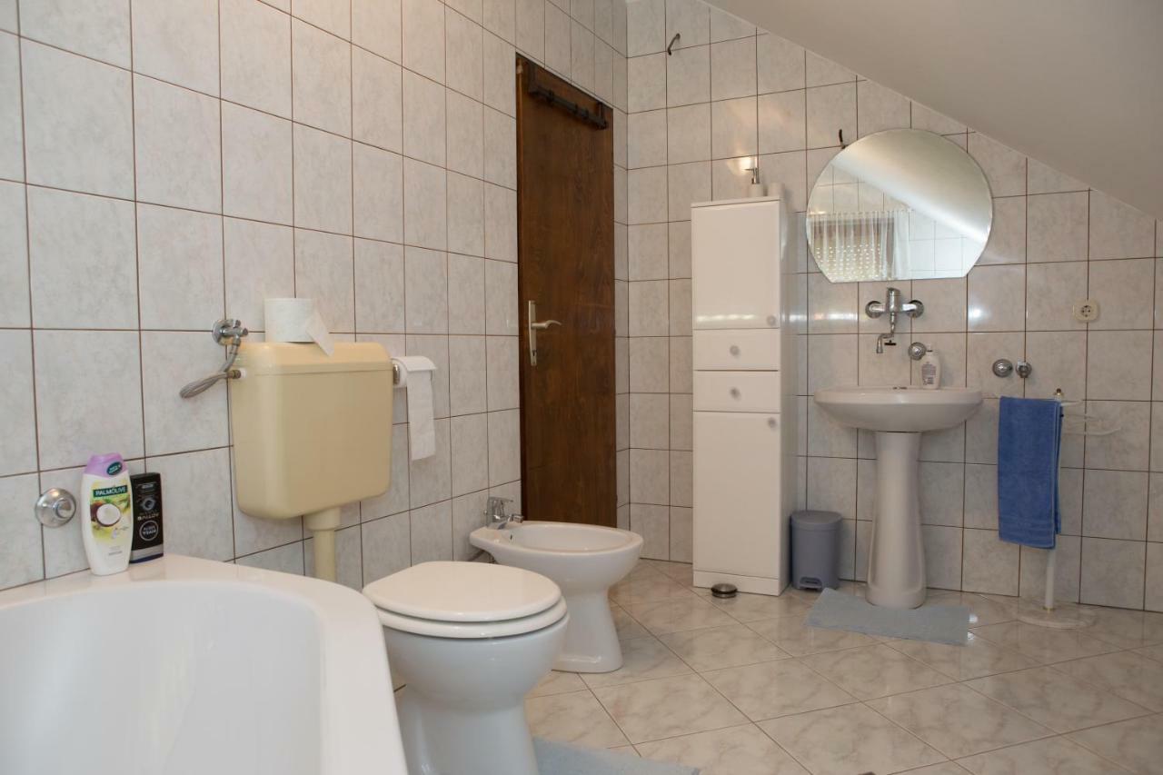 오토칵 Apartman Dubravcic 아파트 외부 사진